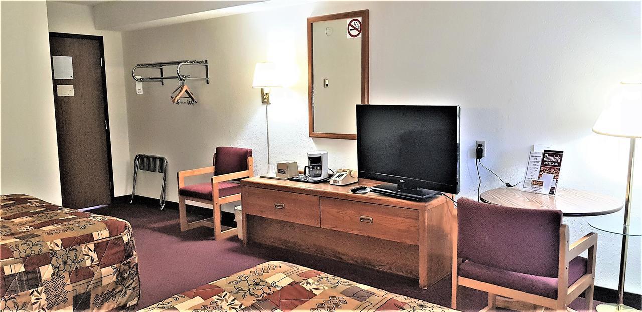 Amerivu Inn & Suites-Avon Eksteriør billede