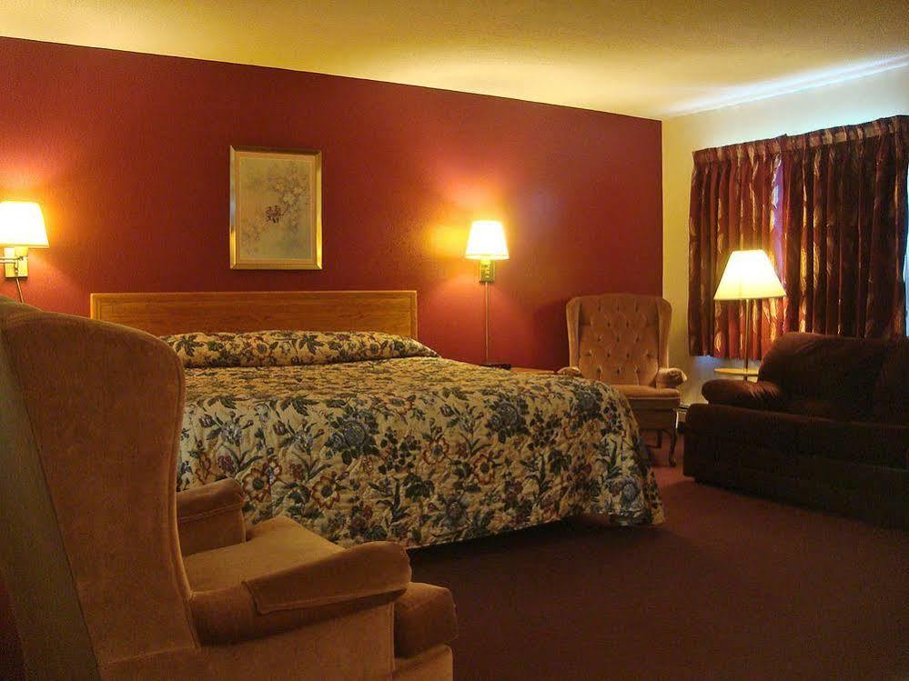 Amerivu Inn & Suites-Avon Eksteriør billede